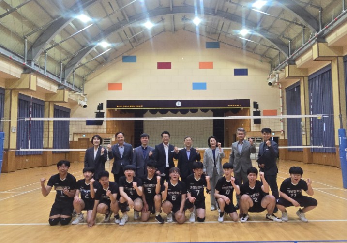 대전시교육청, 전국 장애 학생 체육 대회 대전 선수단 승리를 향한 힘찬 도약 기사 이미지